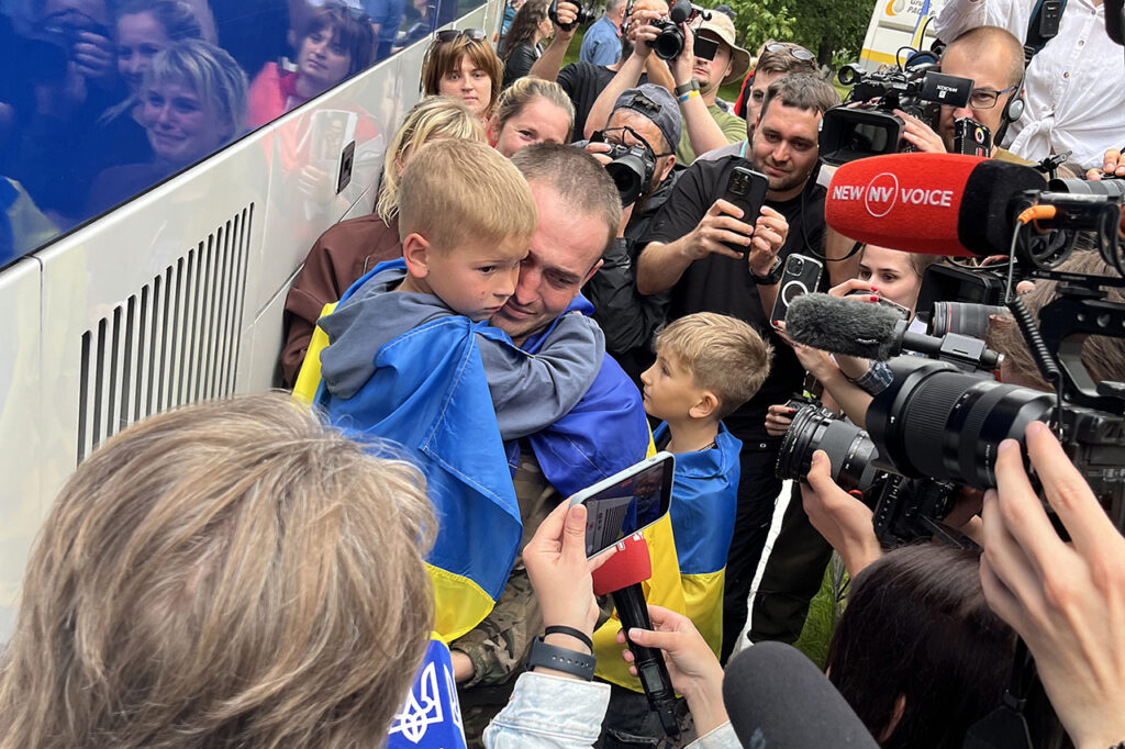 полон дитина обмін військовий